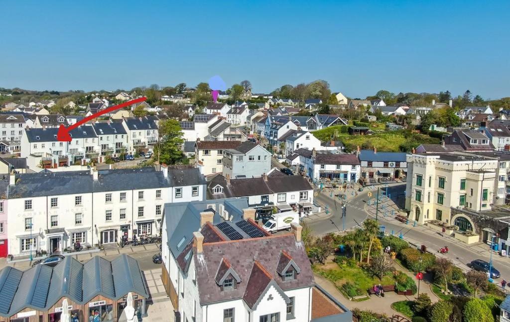 Central Modern Townhouse In Saundersfoot Villa Exterior foto